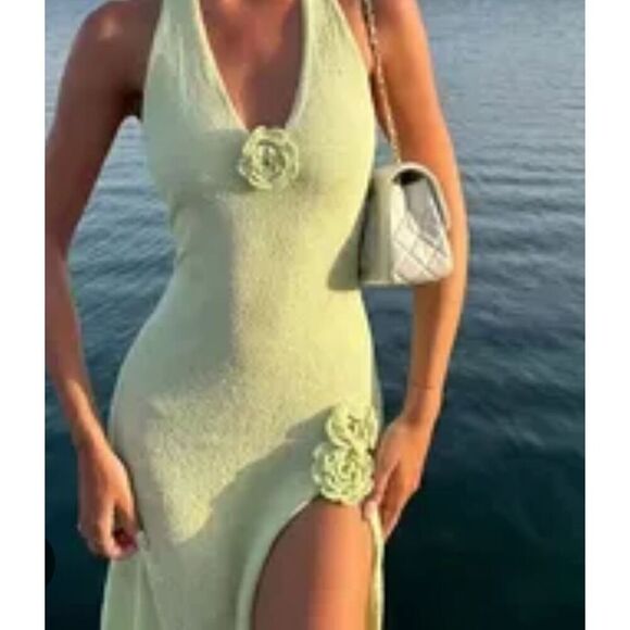 Lime green knitted halter dress with deep slit - XS - Picture 11 of 11